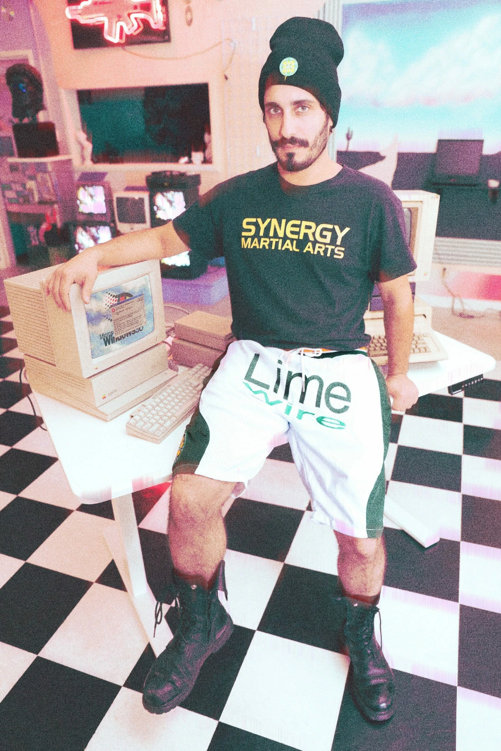 VAPOR95 Limewire Shorts 3 VAPOR95 Limewire Shorts - Image 3