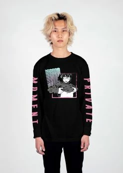 T6 Private Moment Long Sleeve Tee