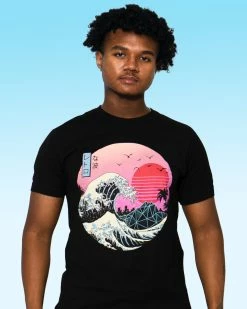 DTG Retro Wave Tee Clearance -T6 shop retrowaveblktee 11591204 d6d8 4c5d bd79 8251c5978e69